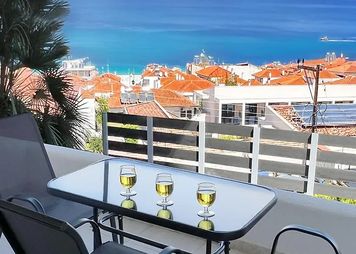 Rona Vista Suites Sea View Modern Living