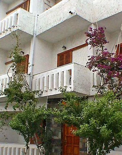 Acropol Apartments