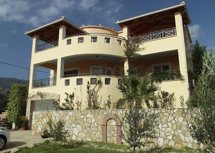Christina \'S House
