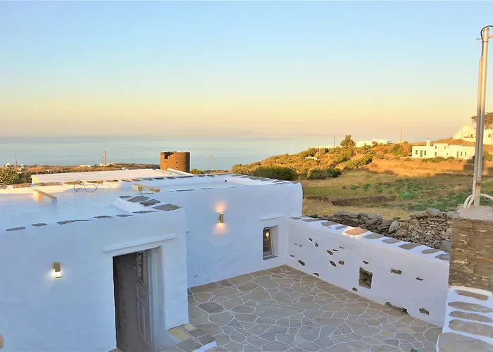 Windmill Arades Suite