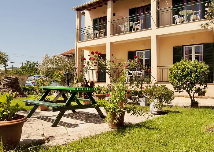 Maria\'S Apartments