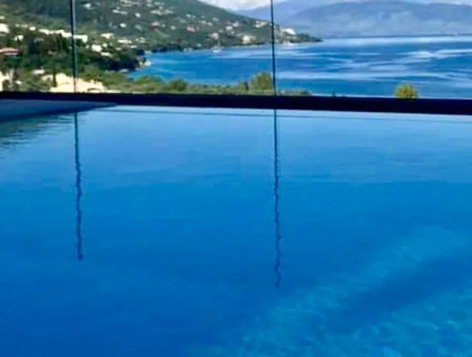 Villa Renata Gold