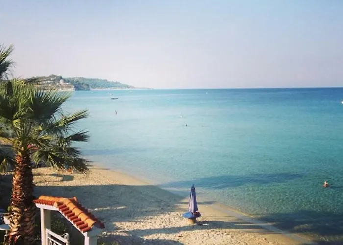 Seafront Maisonette In Fourka