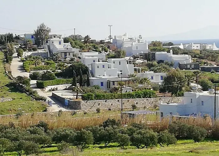 Ilianthos Traditional Villa