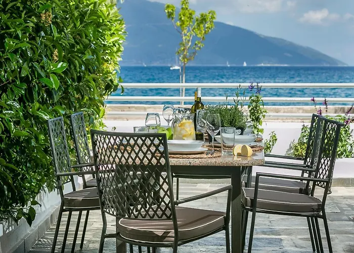 Olvio Living By The Sea