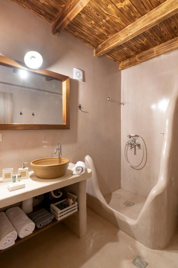 Yiannis Retreat Guest house