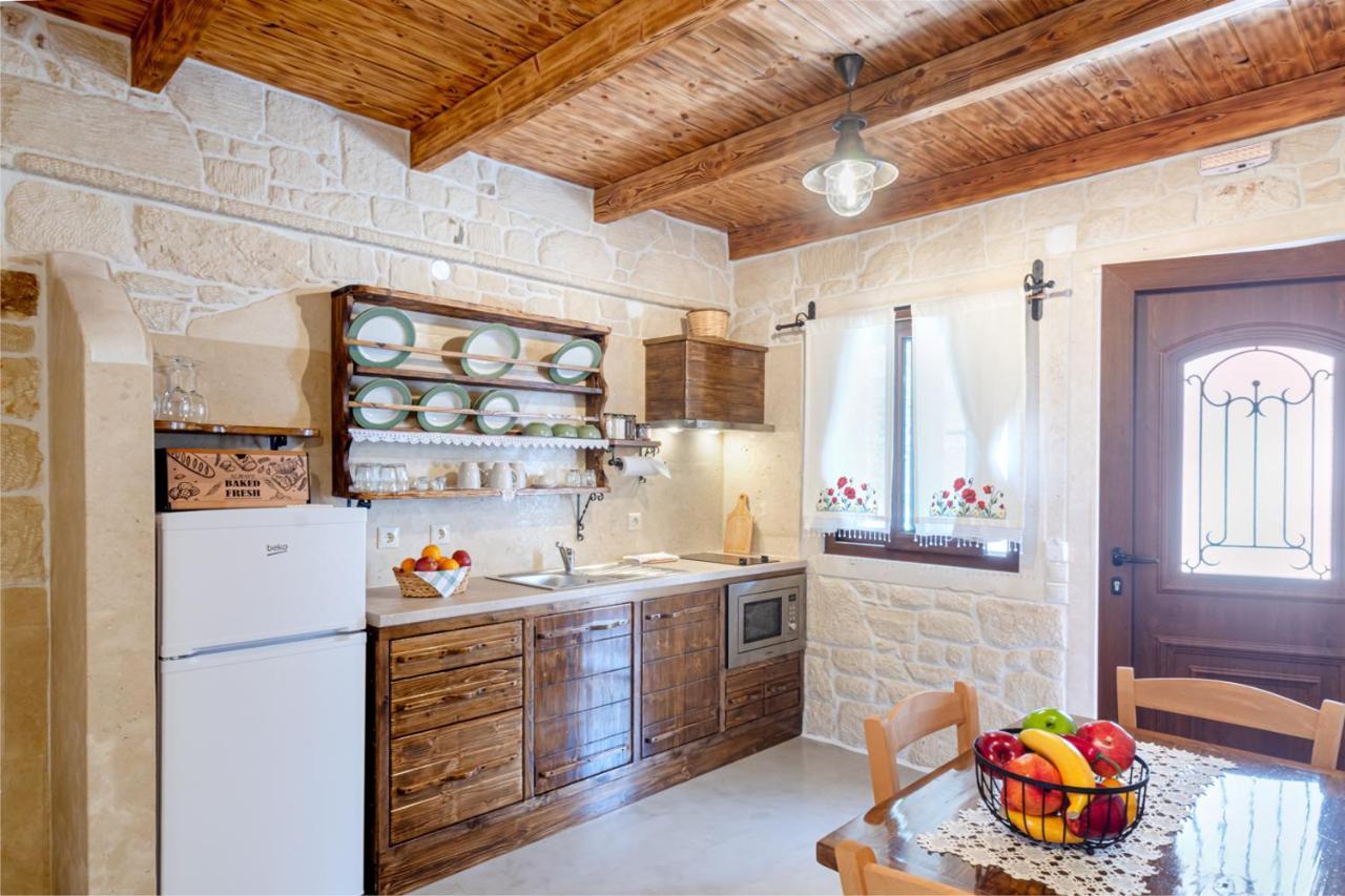 Yiannis Retreat Guest house Zakros