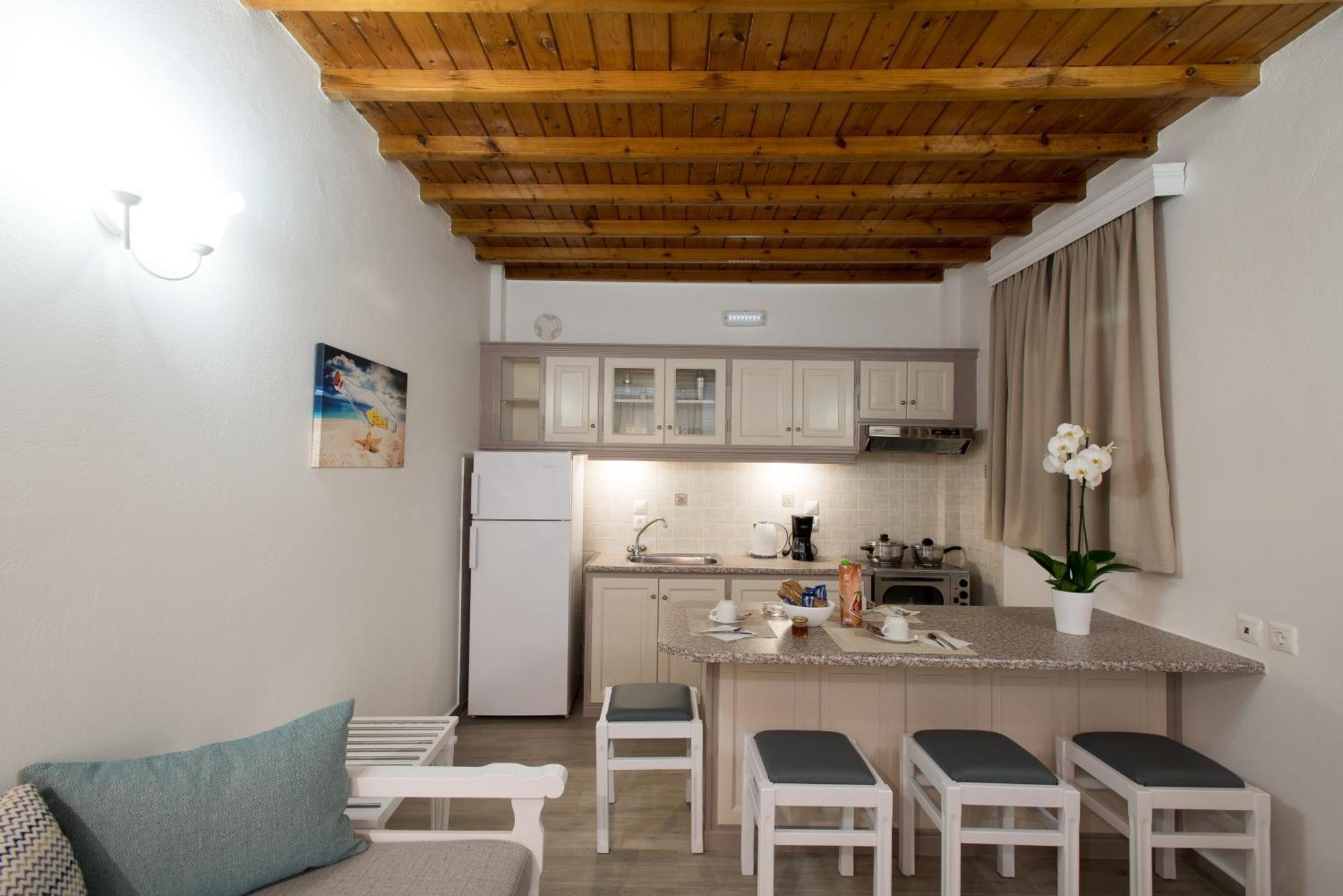 Filoxenia Apartment Ornos (Mykonos)