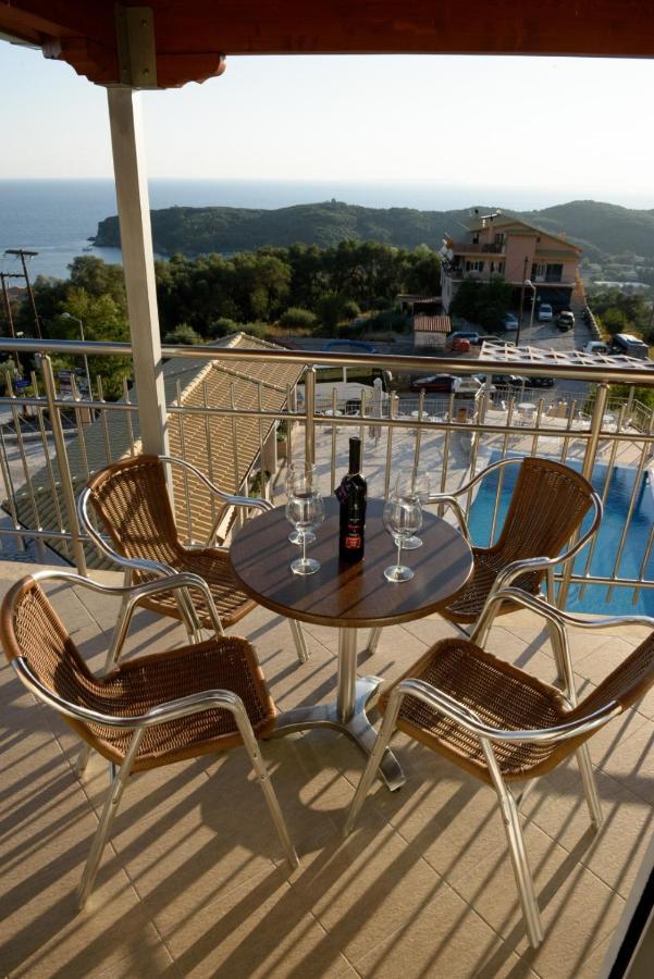 Eleni Apartment Parga