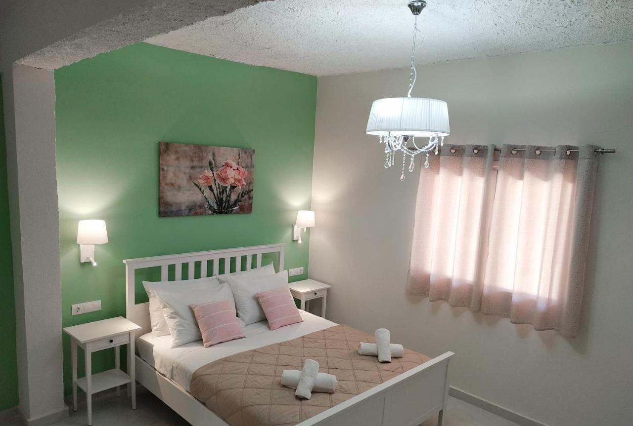 Amaryllis Boutique Apartment