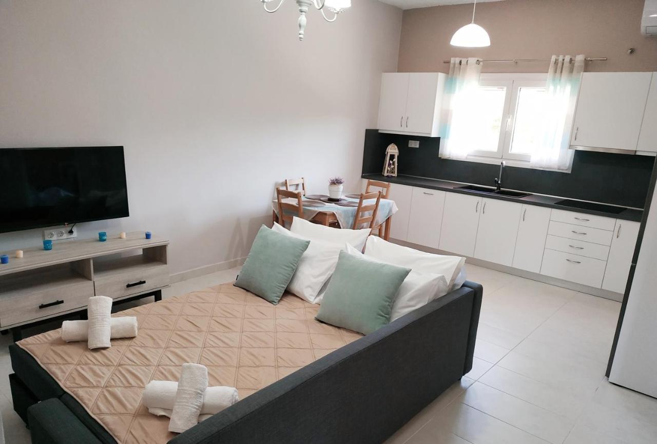 Amaryllis Boutique Apartment