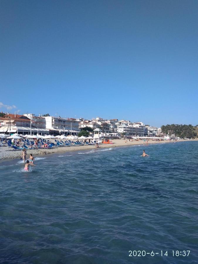 Mouses-seaside * Nea Kallikrateia