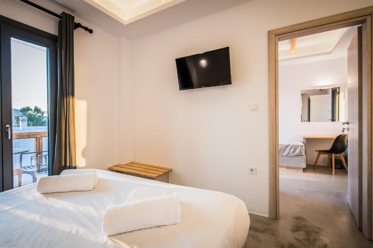 Piperaki Project * Naousa (Paros)