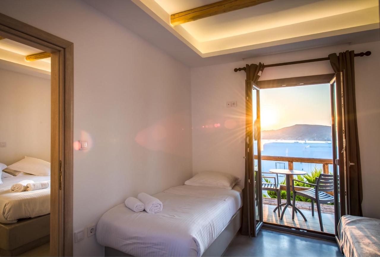 Piperaki Project * Naousa (Paros)