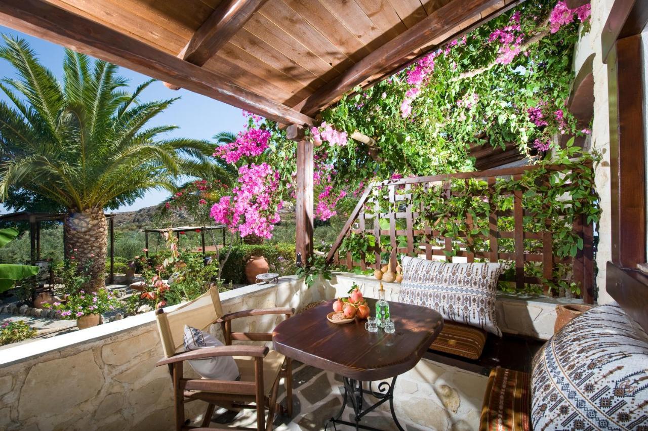 Yiannis Retreat Guest house Zakros