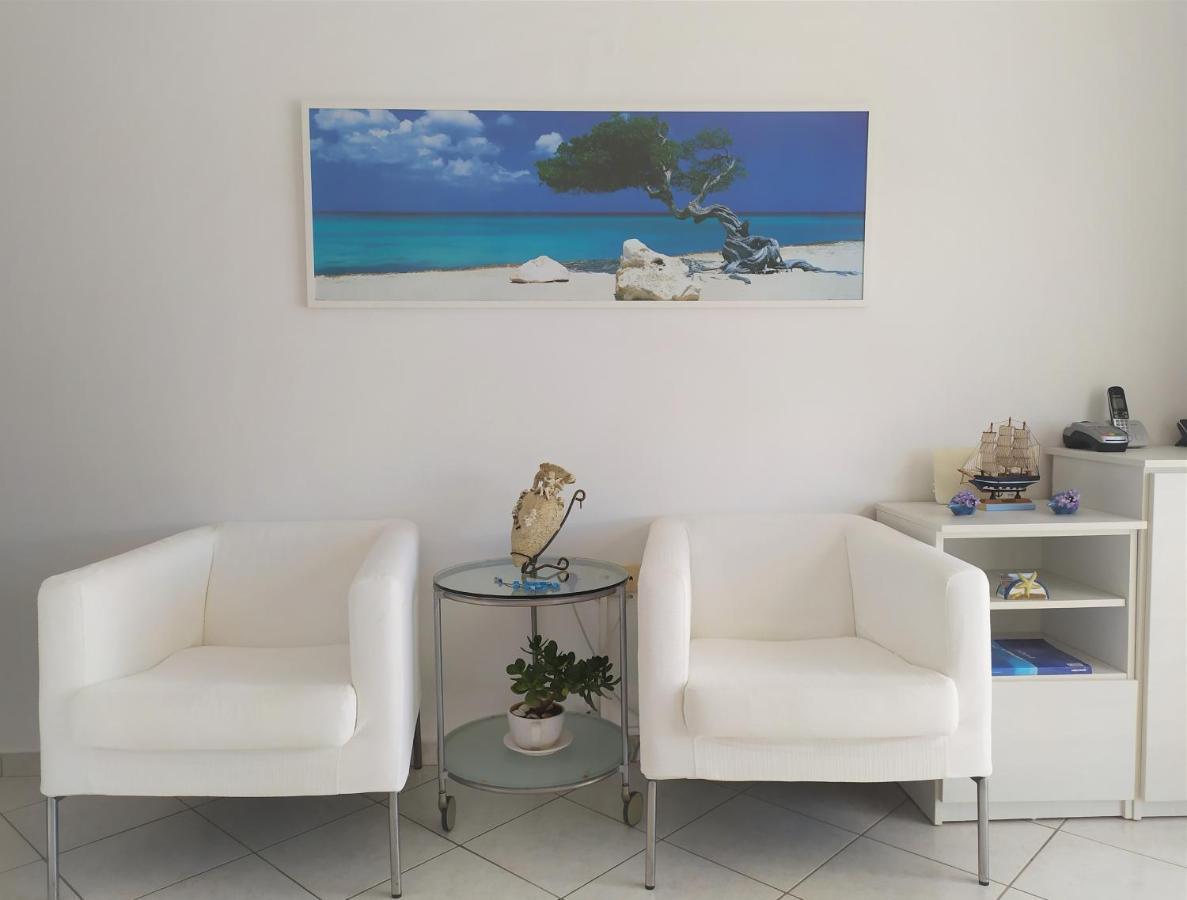 Neapoli Aparthotel