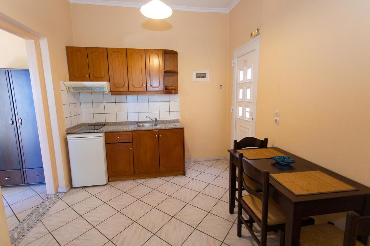 Petros Penthouse Apartment Parga