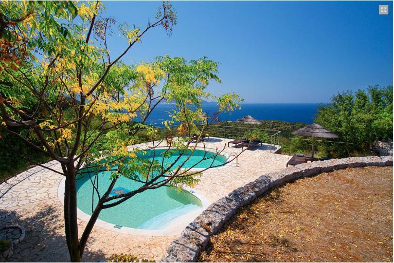 Holiday home Stone Khalikeri