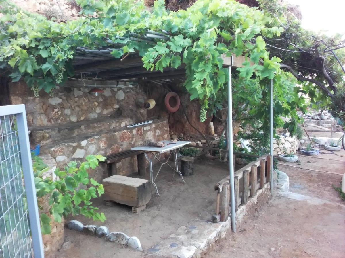 House With Private Place To Swim, Solitary View Holiday home