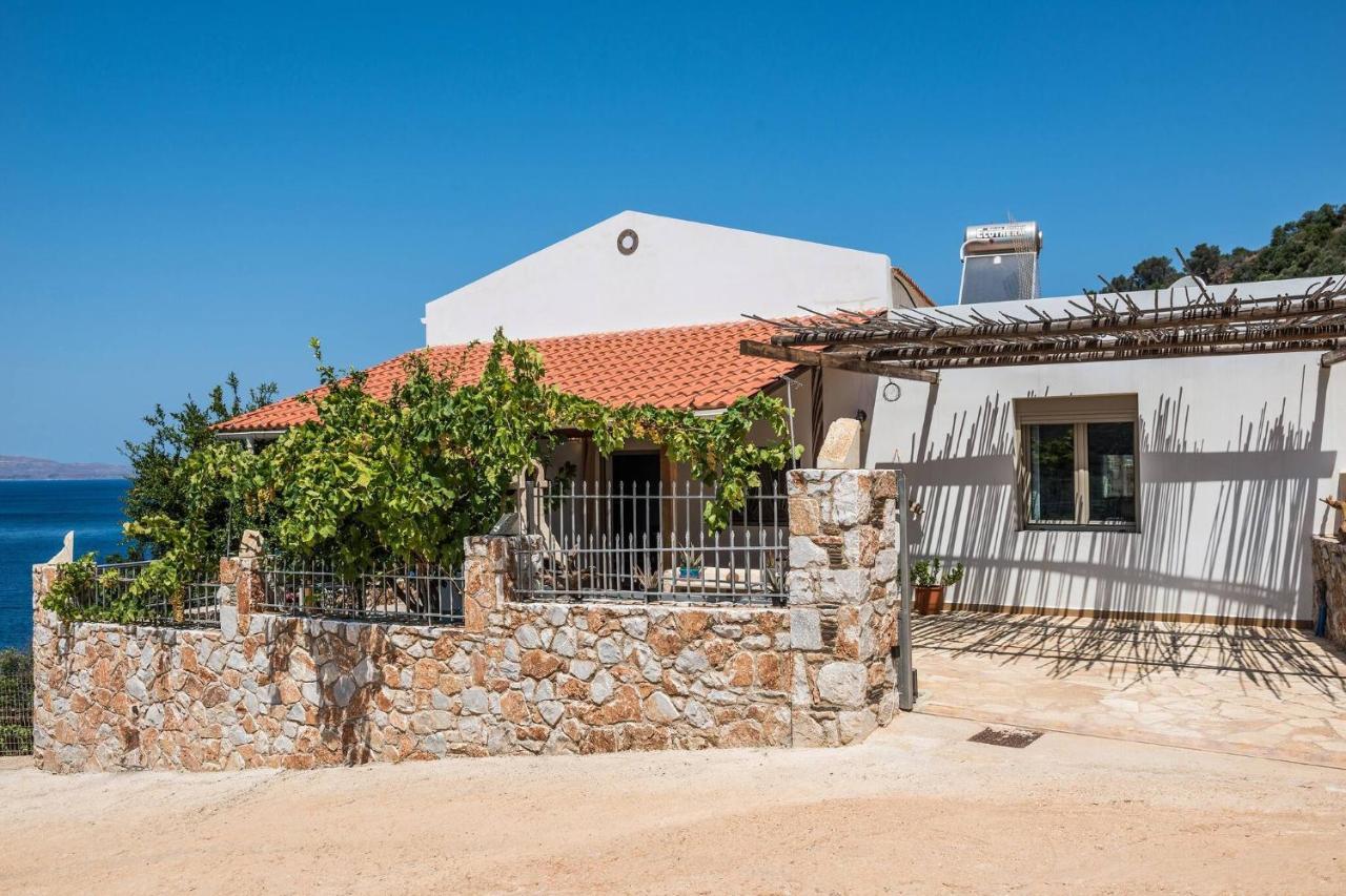 Holiday home House With Private Place To Swim, Solitary View *
