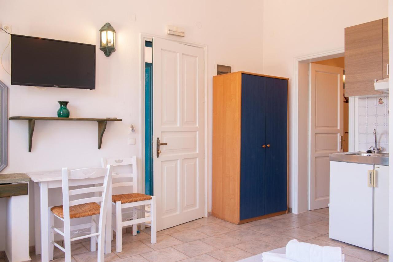 Almyra Seaside Apartment Platis Gialos (Sifnos)