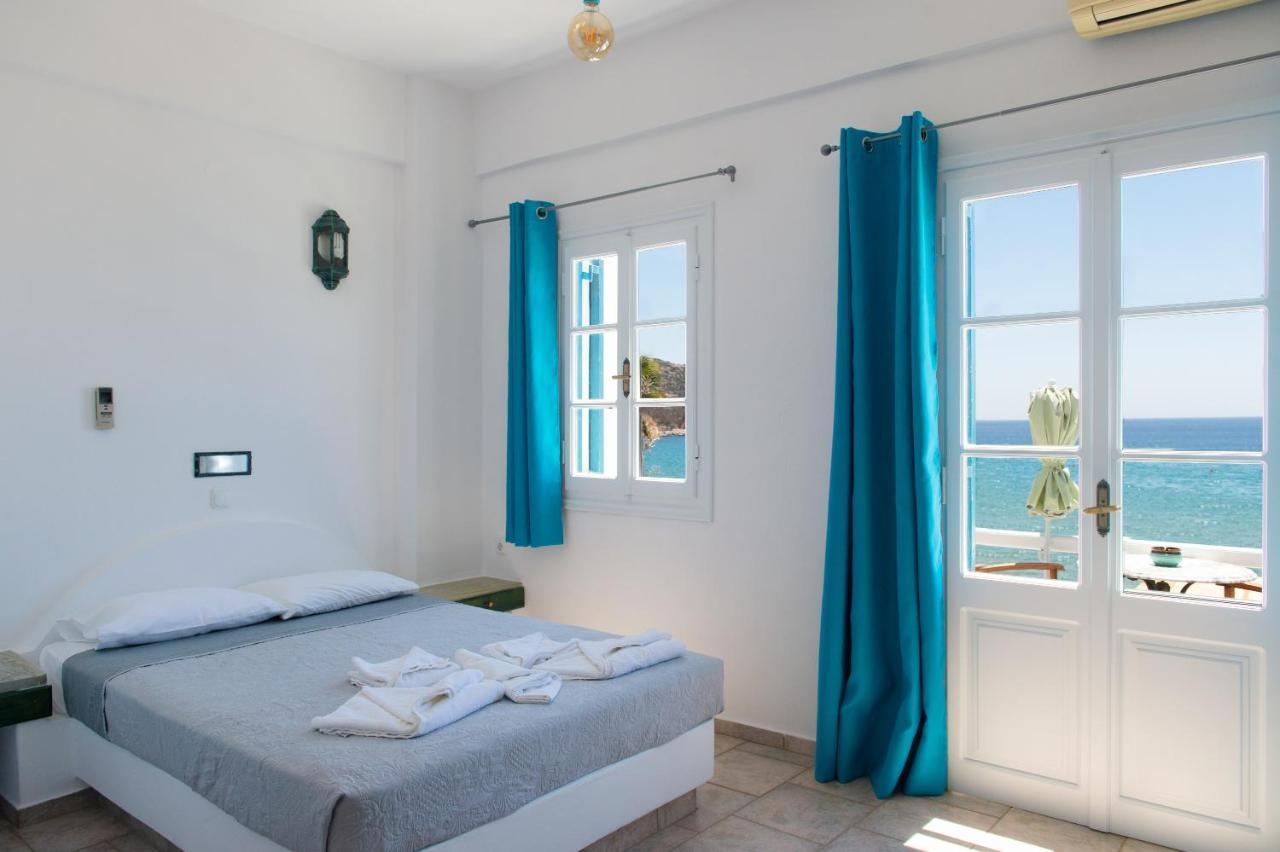 Almyra Seaside * Platis Gialos (Sifnos)