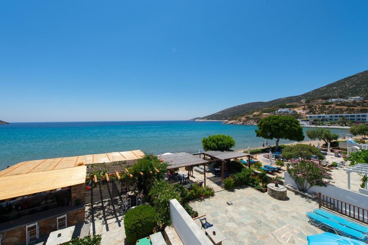 Almyra Seaside