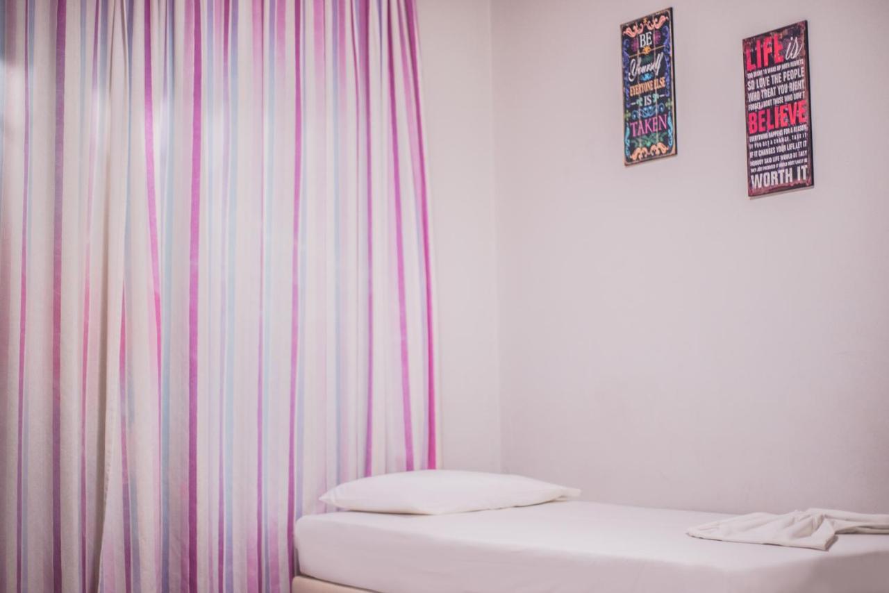 Aparthotel Stefania By Estia 5*