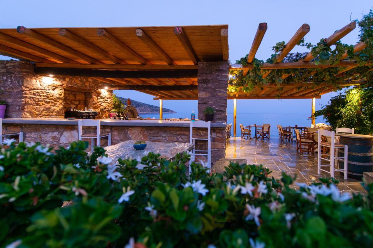 Almyra Seaside Apartment *