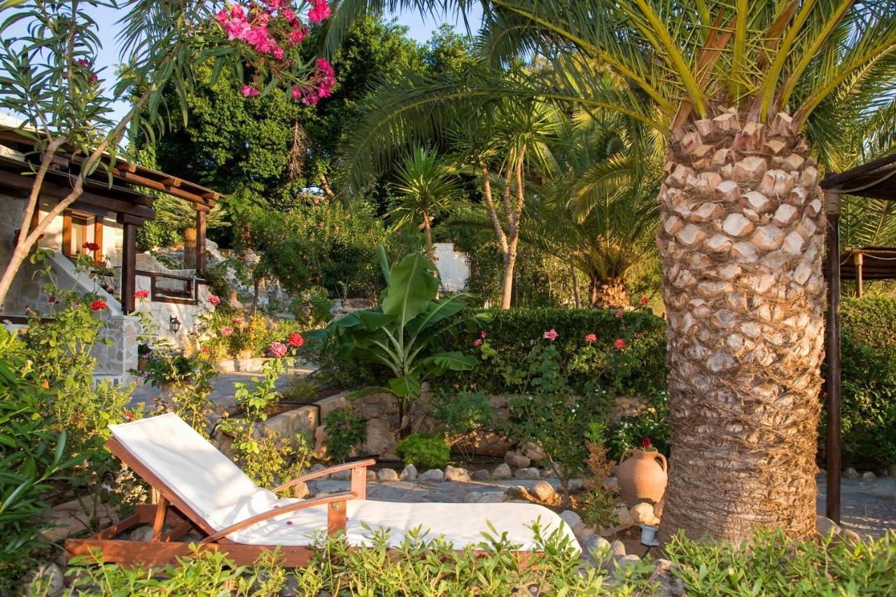 Yiannis Retreat Guest house 2*