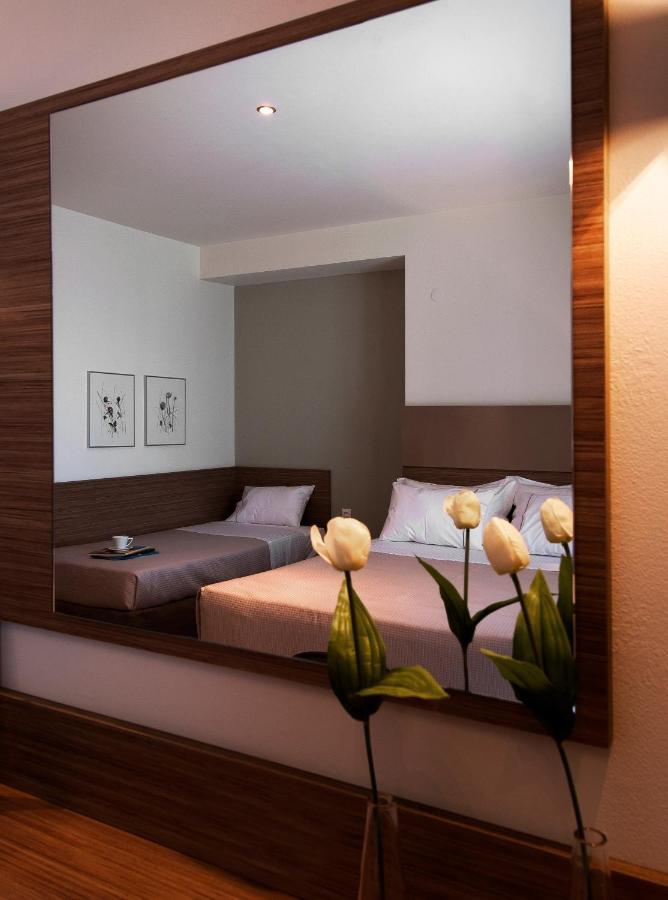 Hotel Ostria Sea Side 4*
