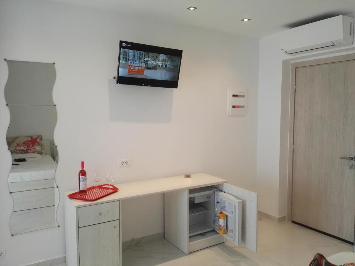 Bed & Breakfast Bouganville Stegna *