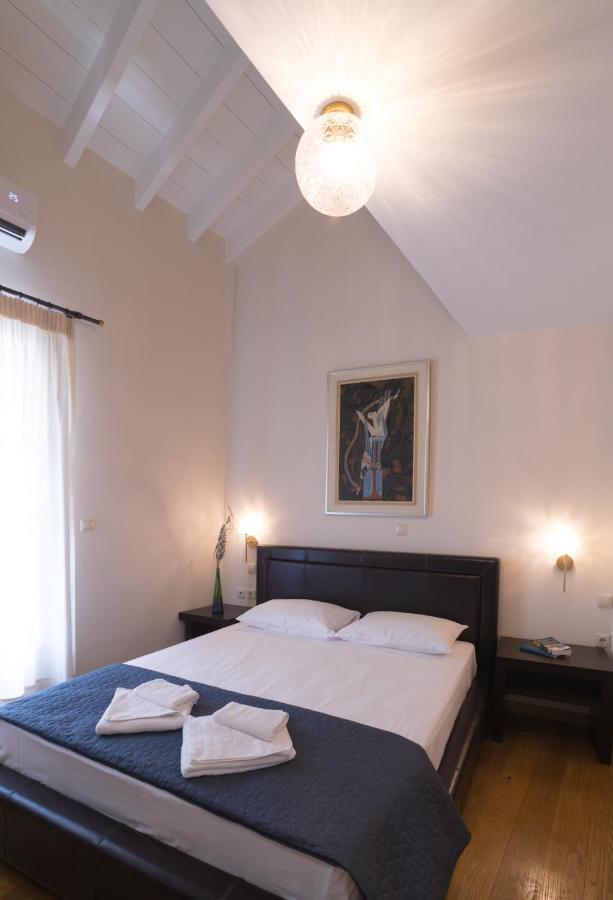 Pension Nikolaos 3*