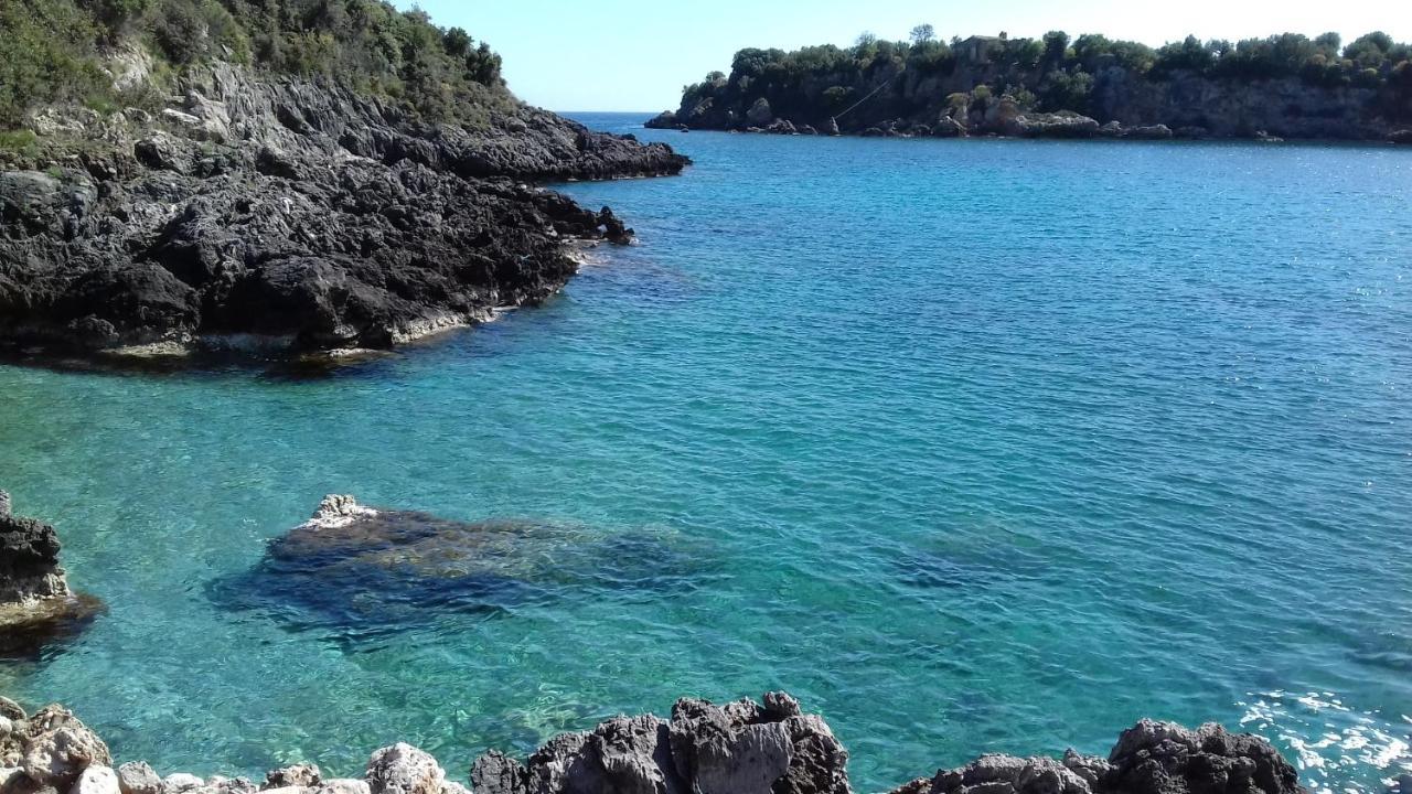Iliolithos Guest house