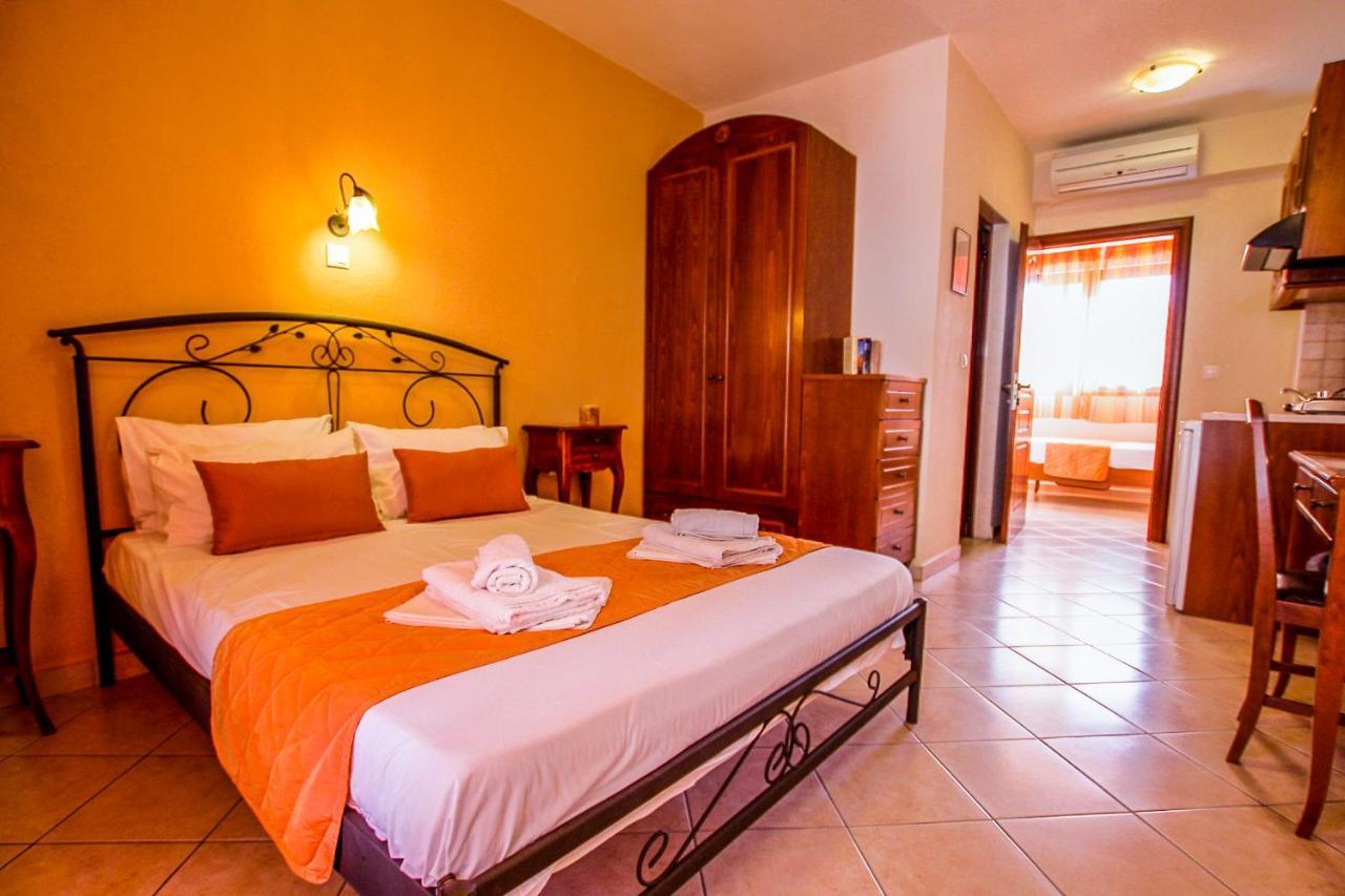 Aparthotel Xenonas Apollon Sarti