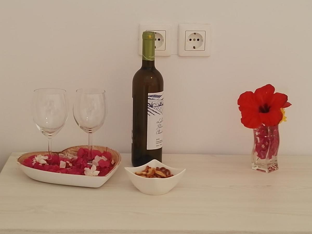 Bouganville Stegna