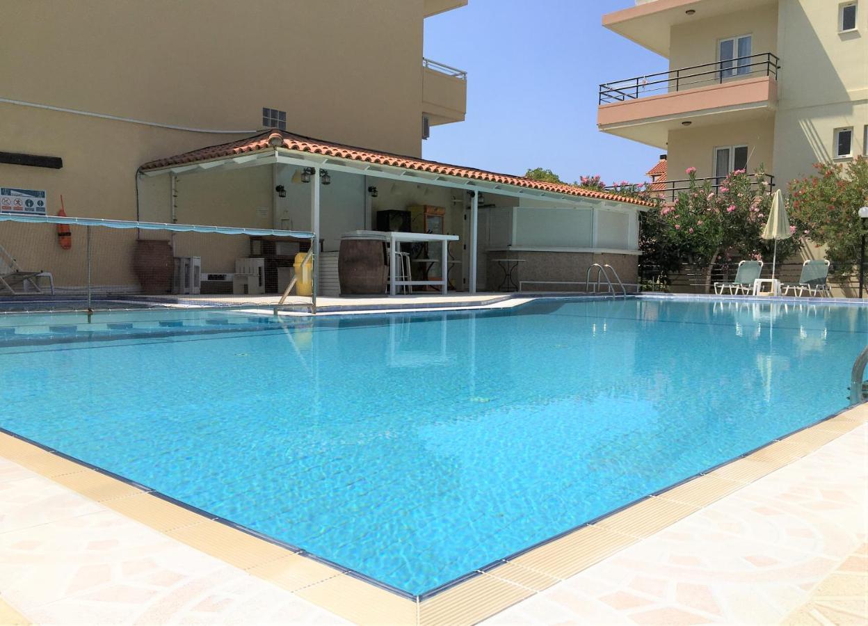 Evdokia Aparthotel Agia Marina (Crete)