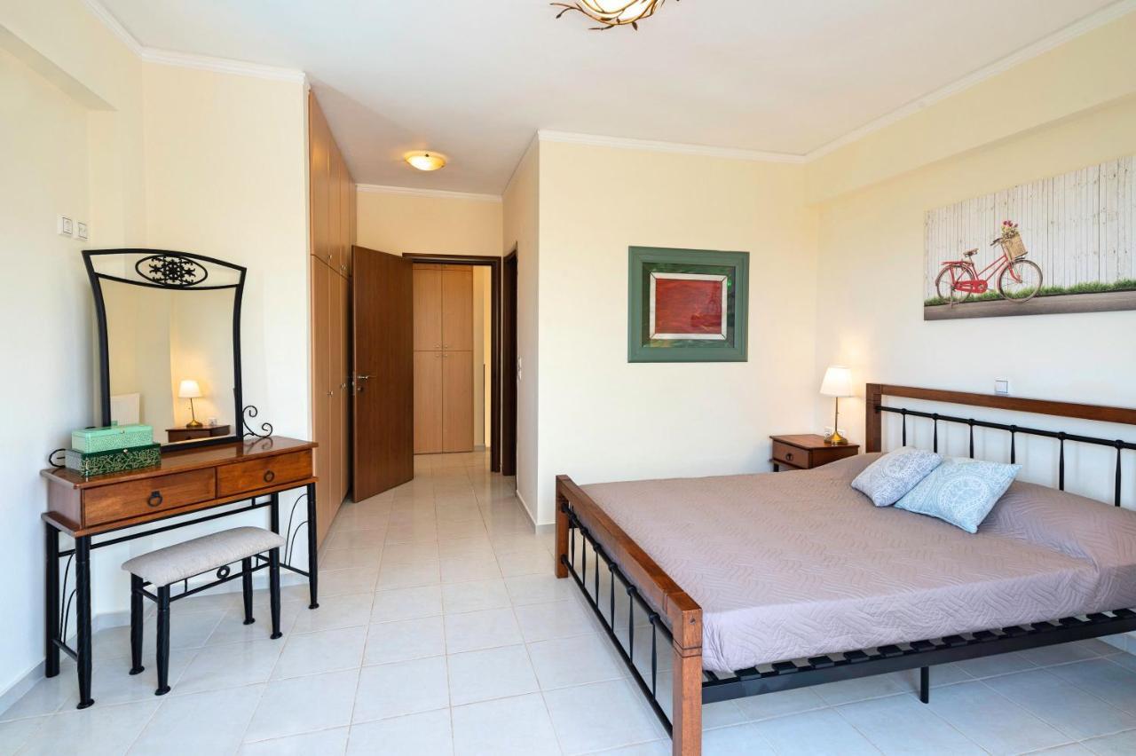 Villa Alkyonides Crete
