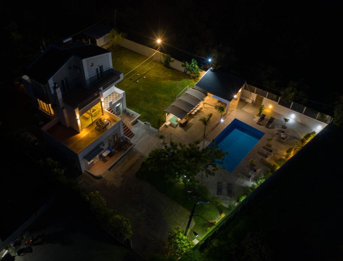 Myrto Heated Pool Villa *