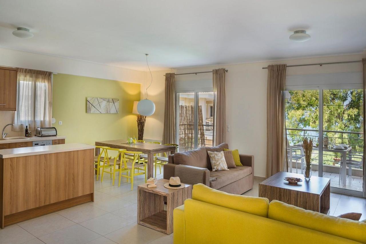 Villa Deluxe Kefalonia Apartment Apartment Hibiscus 3 Bedroom Pool Karavomilos *