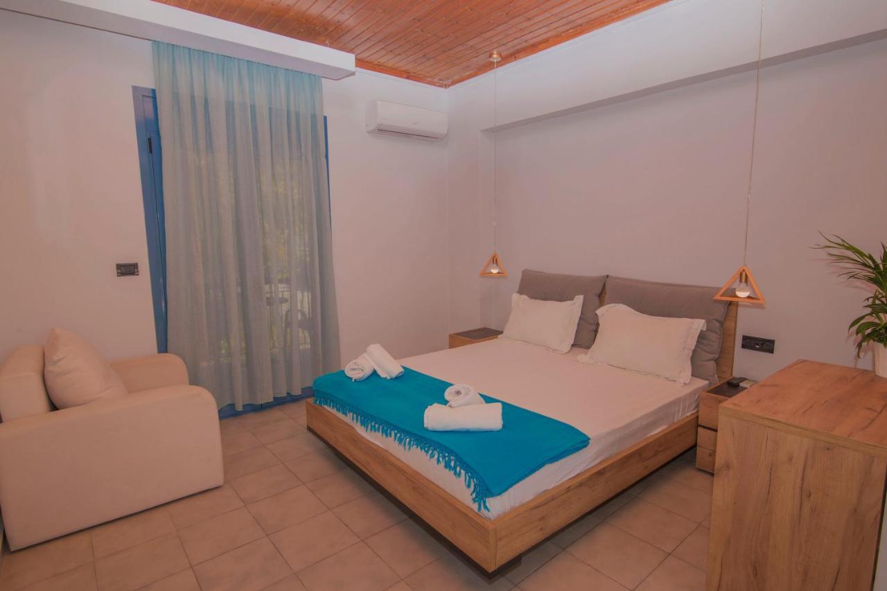 Bed & Breakfast Akrotiri 2*