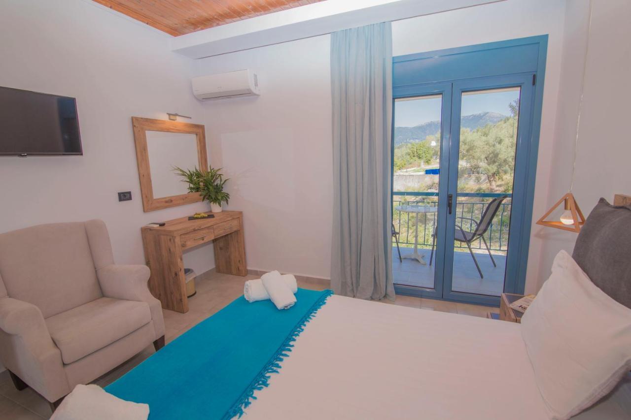 Akrotiri Bed & Breakfast