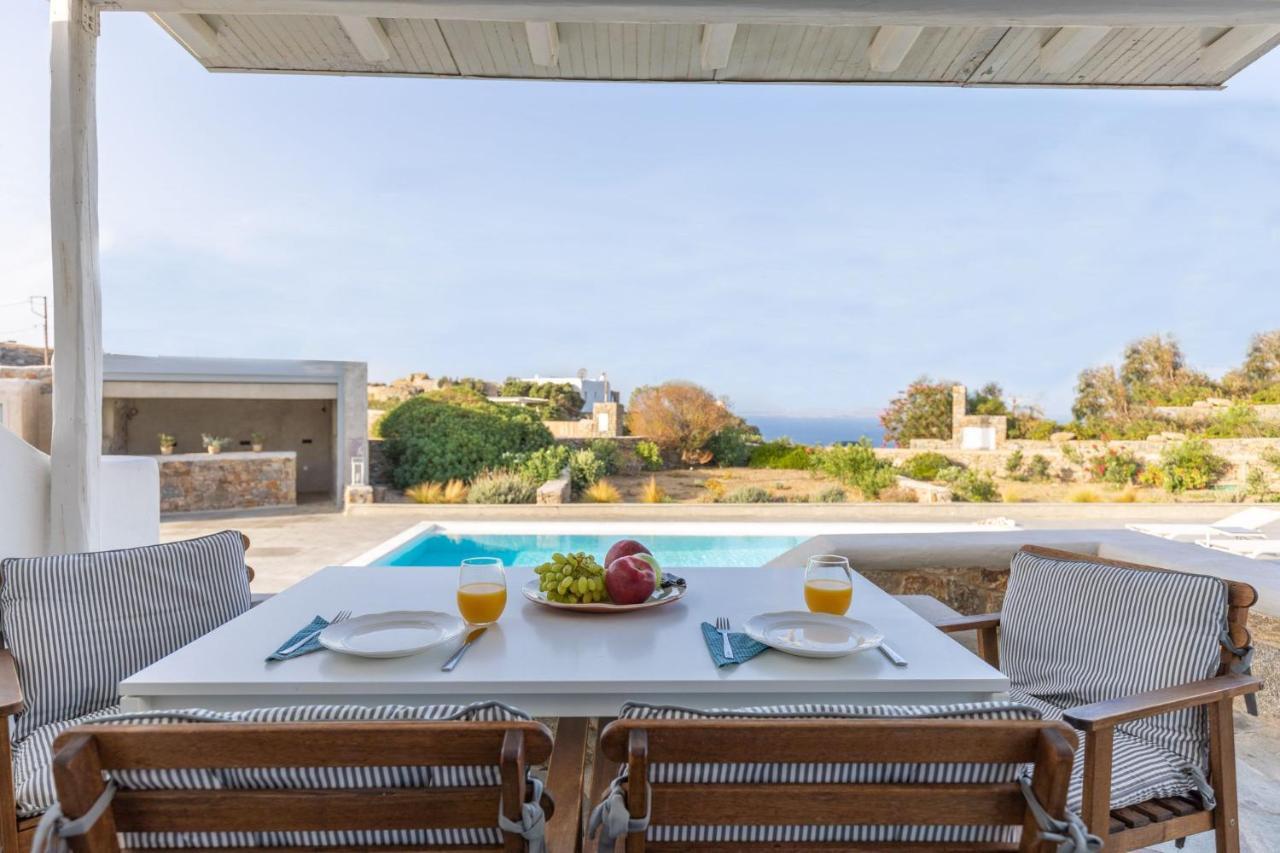 Sea Wind And Aparthotel Tourlos
