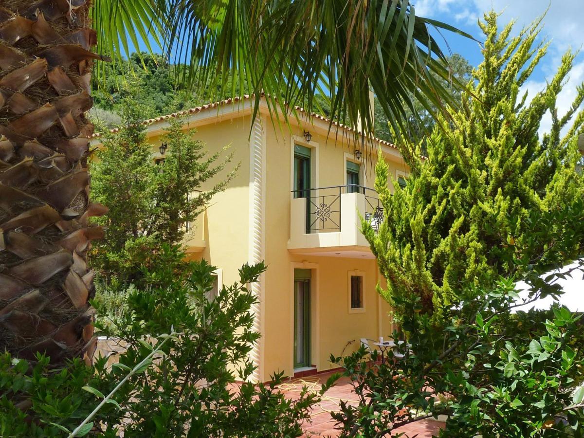 Villa Atlantis