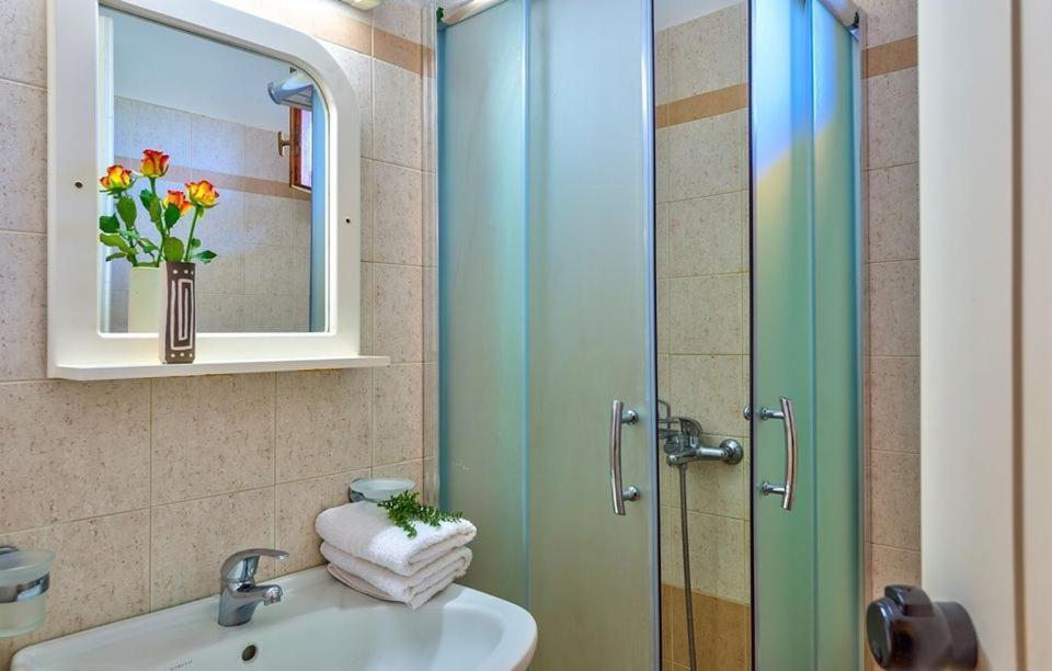 Amazing Villas In Crete Villa Argiris - Rustic Design With Captivating Sea Views * Asterion