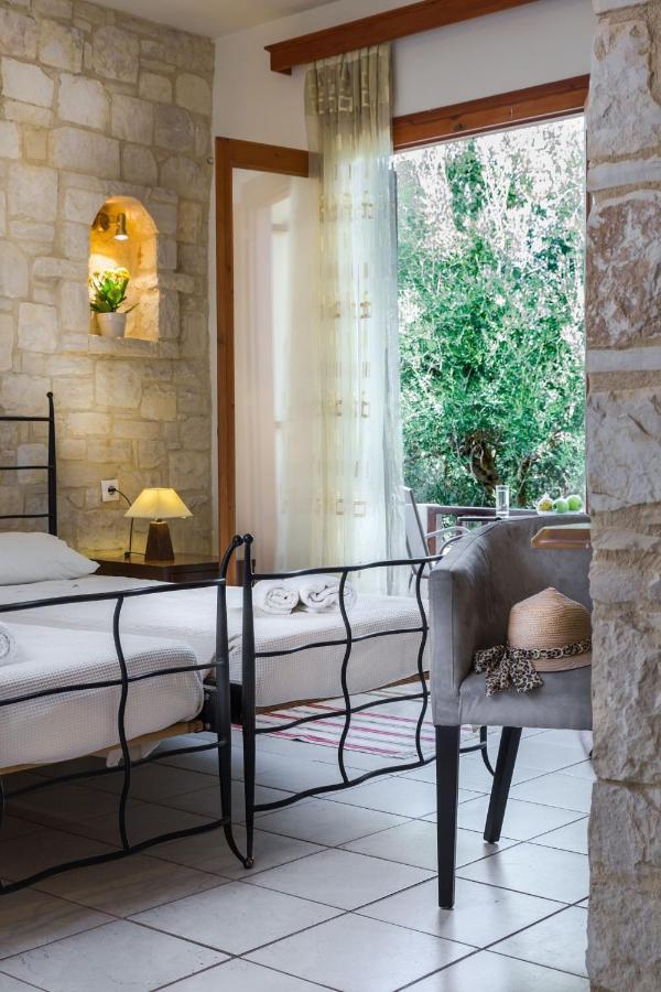 Amazing Villas In Crete Villa Argiris - Rustic Design With Captivating Sea Views Villa *