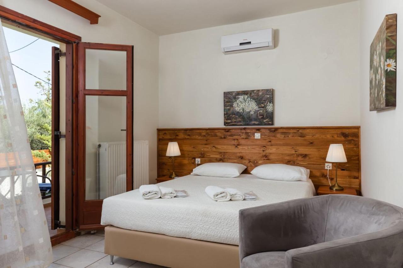 Amazing Villas In Crete Villa Argiris - Rustic Design With Captivating Sea Views *