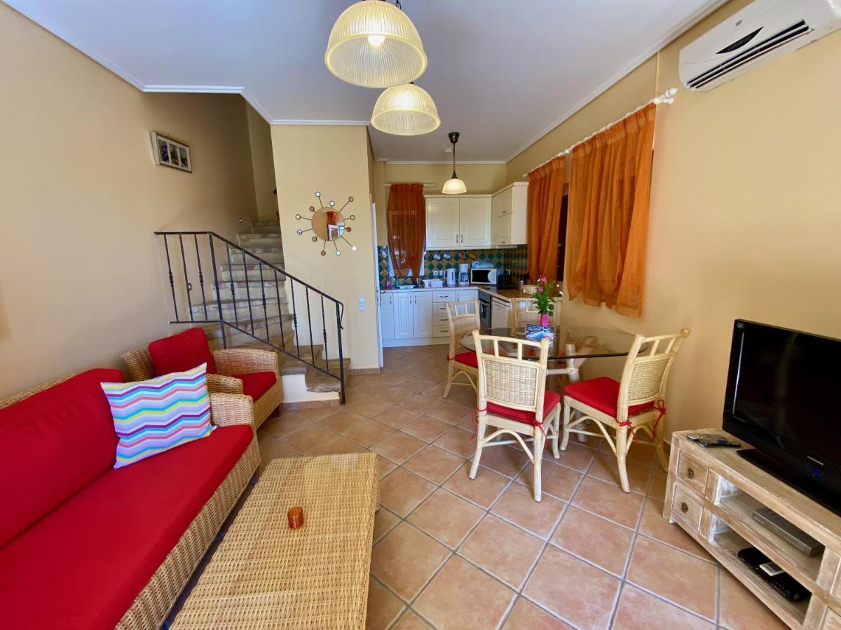 La Riviera Seaside & 4* Barbati