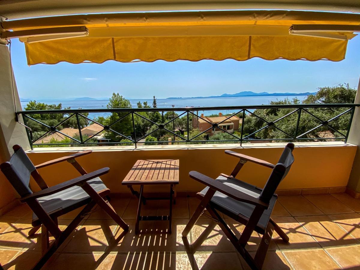 La Riviera Seaside & 4*