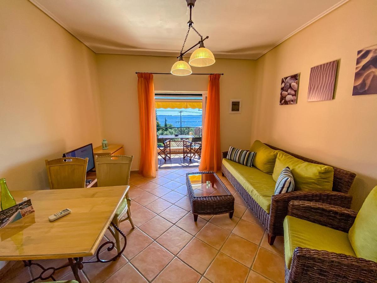 La Riviera Seaside & 4* Barbati